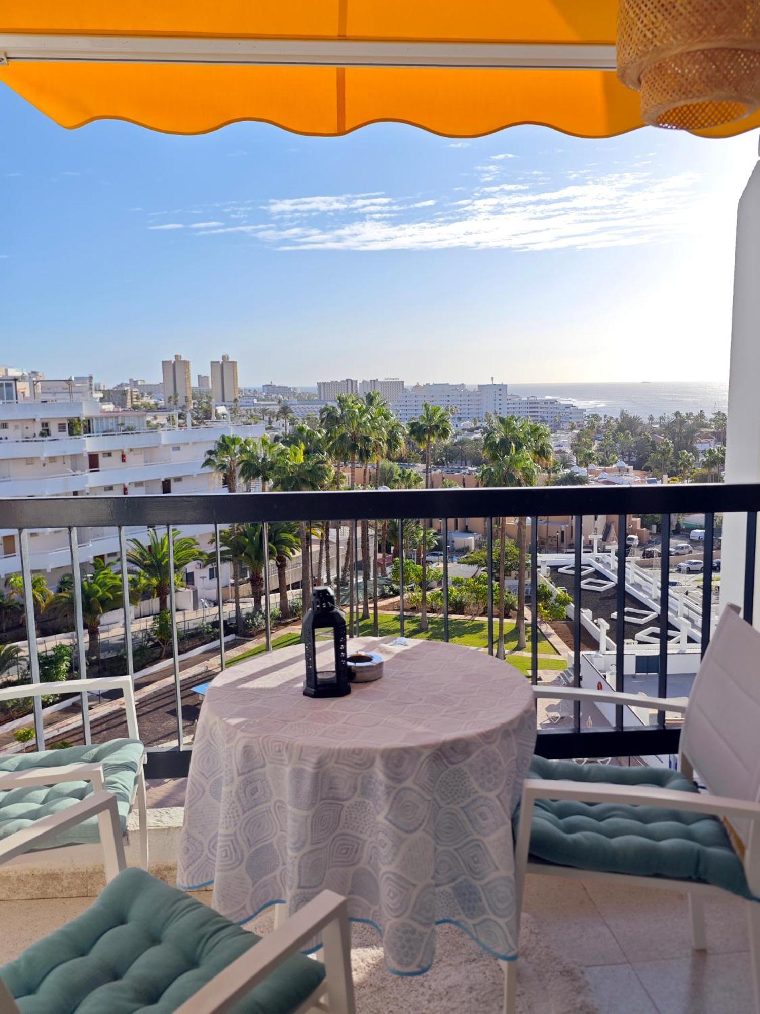Blanco&Azul - Comfortable Ocean View Apartment Next To The Beach Playa de las Americas  Exterior photo
